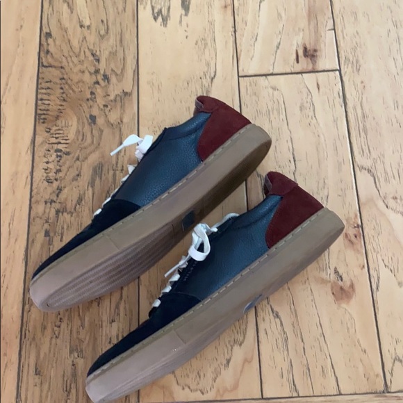 Tommy Hilfiger leather shoes - Picture 2 of 7